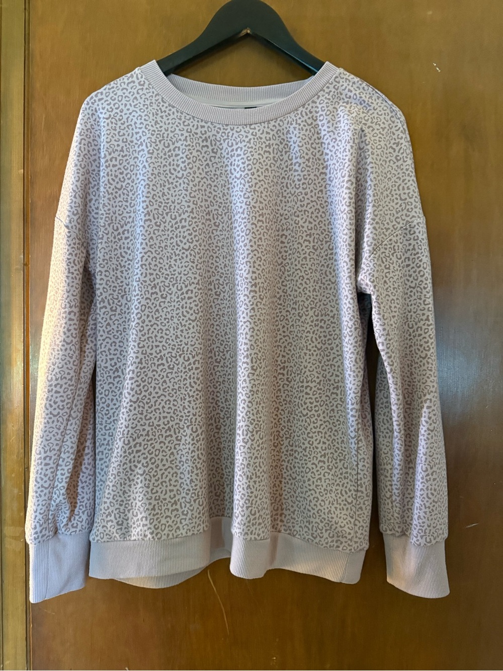 Mondetta Mauve Leopard-Print Crewneck Sweater
